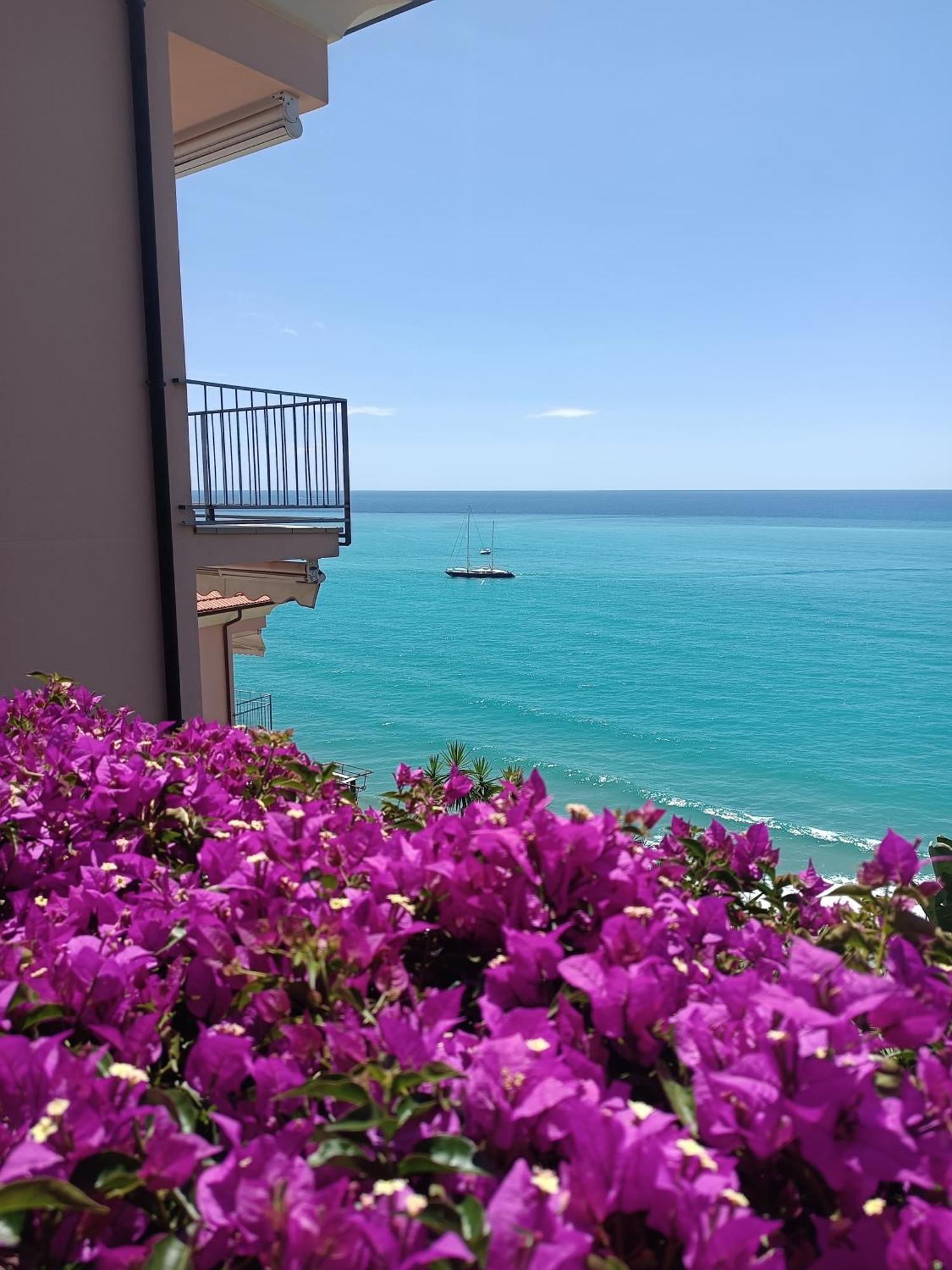 La Casa Alle Calandre Ventimiglia Ngoại thất bức ảnh