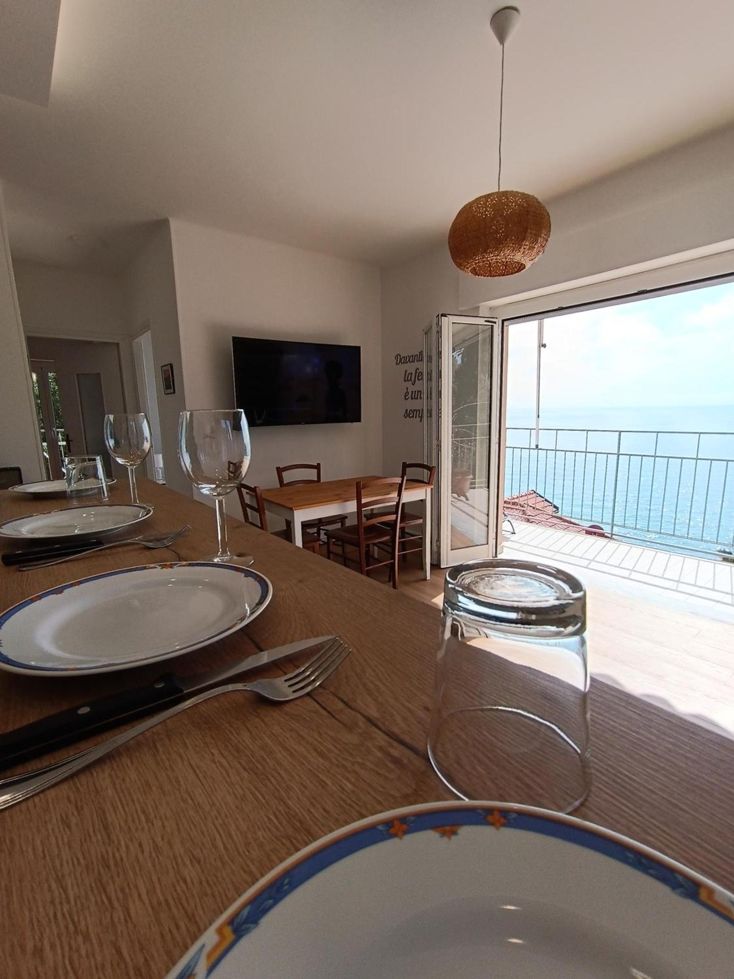 La Casa Alle Calandre Ventimiglia Ngoại thất bức ảnh